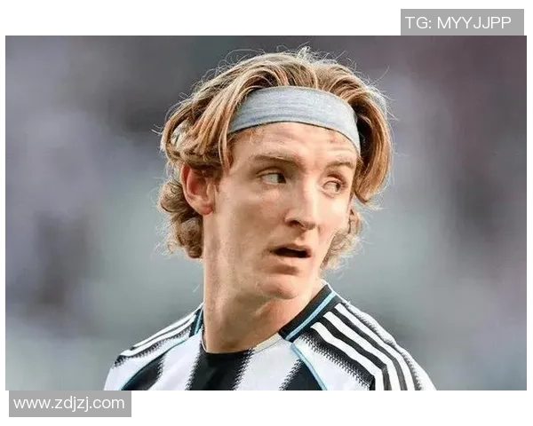 戈登闪耀绿茵场足球明星进球背后的故事与荣耀